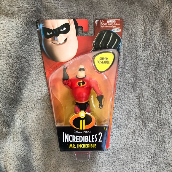 Incredibles 2 Mr. Incredible Figure - Picture 1 of 3
